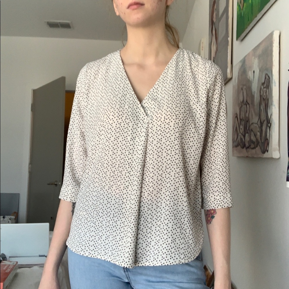 Ann Taylor V Neck Blouse